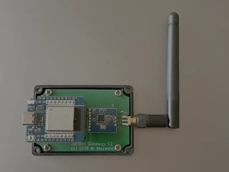 ESP32 Jarolift Controller