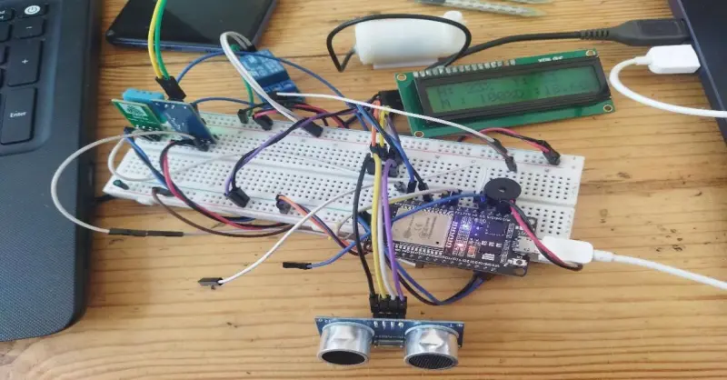 Smart Plant Monitoring System