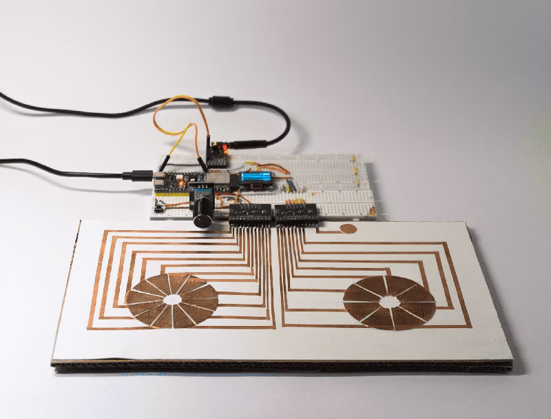 TYPE-2 Autonomous Polyphonic Synthesizer