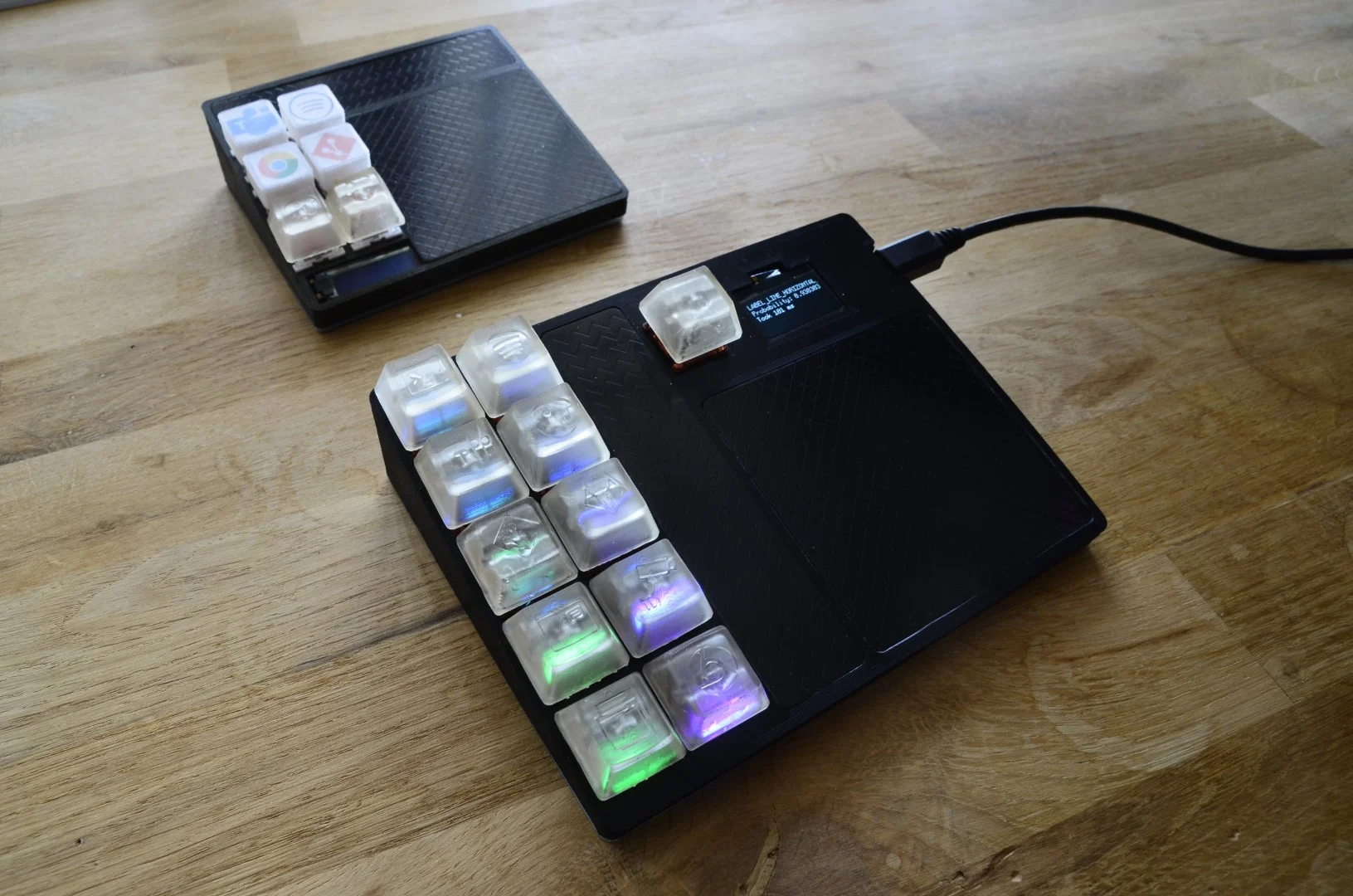 Gesture-Detecting Macro Keyboard